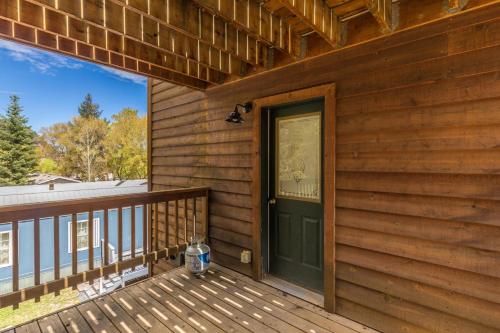 1494OAK - Cliff Top Condo - image 2