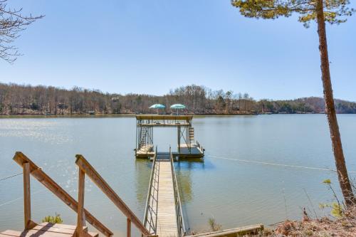 Lake Hartwell Retreat with 2-Tier Dock and Boat Slip!