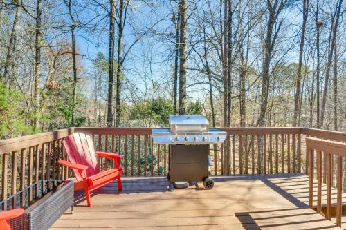 Lake Hartwell Retreat with 2-Tier Dock and Boat Slip! Lake Hartwell Retreat with 2-Tier Dock and Boat Slip!