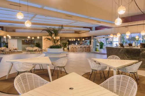 Suites & Villas by Dunas - image 7