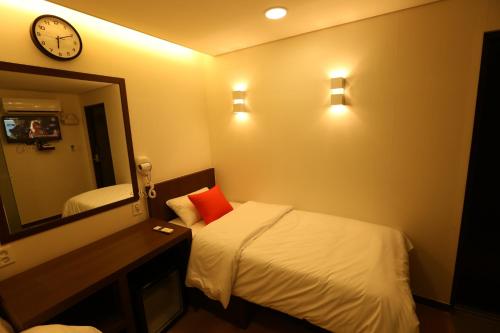 Philstay Dongdaemun Economic, Seoul (photo 8)