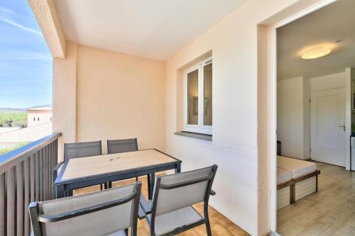 Résidence Saint-Raphaël Valescure - maeva Home - Studio 4 personnes - Sélection MAE-5644 (Residence Saint-Raphael Valescure - maeva Home - Studio 4 personnes - Selection MAE-5644) in Vallon du Mal Temps