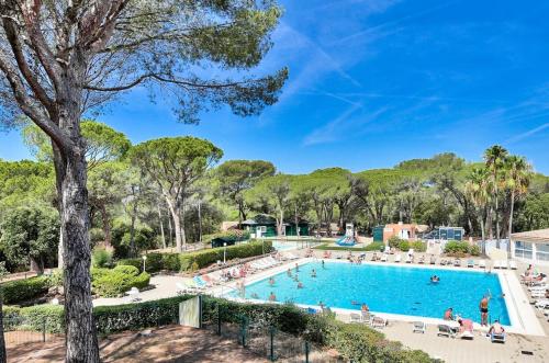 Uitzicht, Résidence Saint-Raphaël Valescure - maeva Home - Studio 4 personnes - Sélection MAE-5644 (Residence Saint-Raphael Valescure - maeva Home - Studio 4 personnes - Selection MAE-5644) in Vallon du Mal Temps