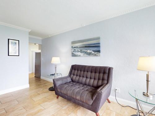 The Grand Resort and Spa - All Male Spa Resort - image 10