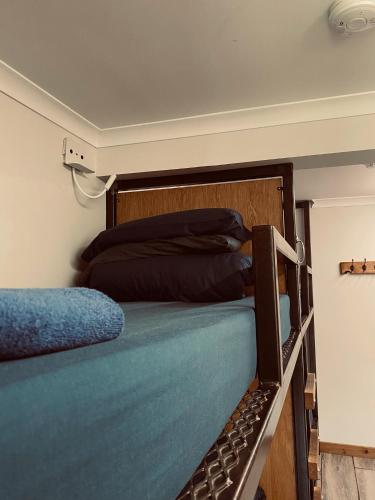 Ben Nevis Inn Rooms Room Type - Private Dorm with Private Bathroom