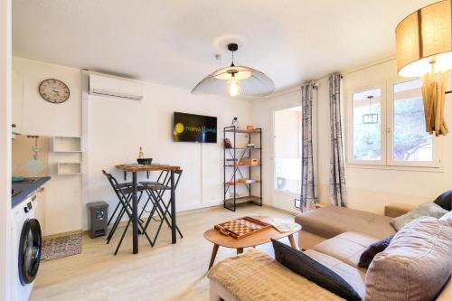 Residence Saint-Raphael Valescure - maeva Home - Appartement avec vue sur le golf 2 pieces 4 personn near Le Jardin de Sebastien