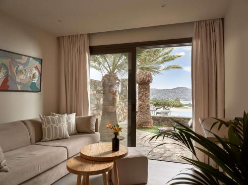 Elounda Palm Hotel & Suites