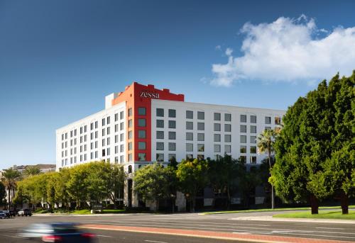 DoubleTree By Hilton Hotel Santa Ana/Orange County Airport