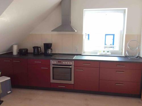 Schöne Ferienwohnung am Fuße der Rhön. (Schone Ferienwohnung am Fuße der Rhon.) in 艾興采爾