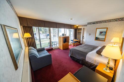 鮑河景觀小屋 (Bow View Lodge) in 班夫(AB)