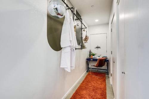 Pet-Friendly Sacramento Studio Rental