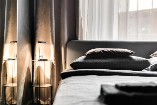 BLACKNIGHT Apartment - Self Check-In 24h, Breslau (Foto 10)