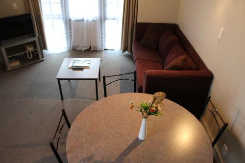 Devonwood Motel - image 3