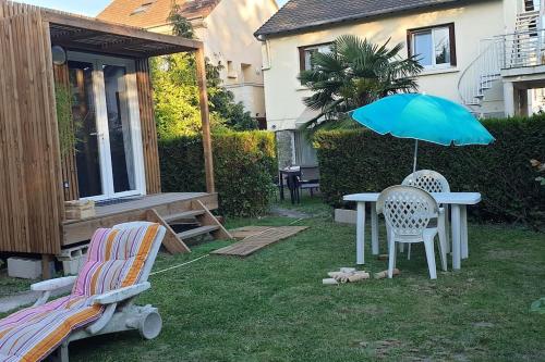 studio GK15 GREENAPPART+ jardin SQY, Versailles.. in La Verriere