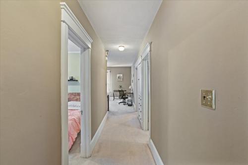 Greenridge Getaway:Near Universities & Attractions in Scranton (PA)