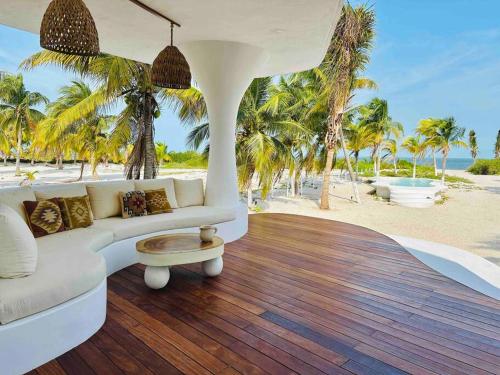 Unique Beachfront Casa Kyma, Pool, San Crisanto, Yucatan in Dzilam De Bravo