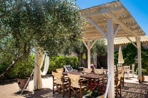 Liokrina Luxury Villas - image 9