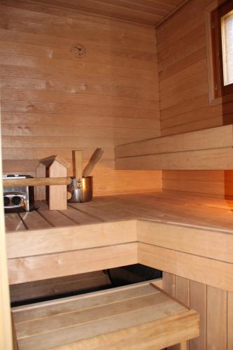 Hotel Aakenus Holiday Home Kymppi - image 14