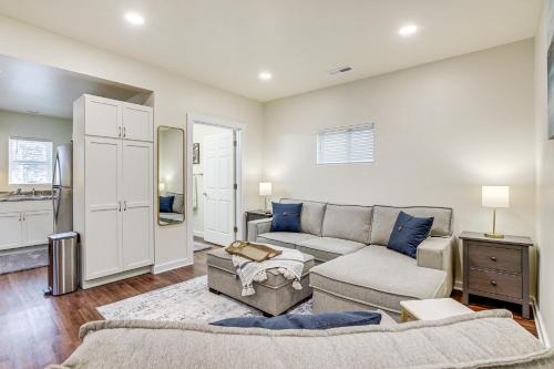 Dog-Friendly Sheboygan Home - 1 Mi to Town! in Sheboygan, USA