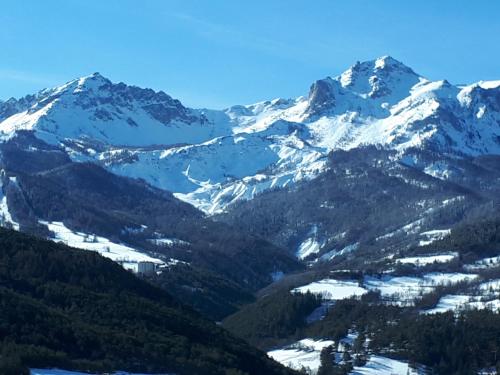 Kilátás, Grande maison familiale en Ubaye in Faucon De Barcelonnette