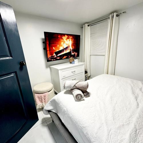 Cozy Room Bronx NY For Traveling Professionals in Williams Bridge, USA