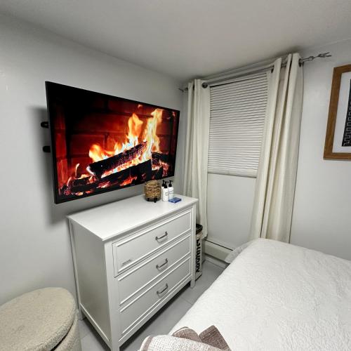 Cozy Room Bronx NY For Traveling Professionals in Williams Bridge, USA