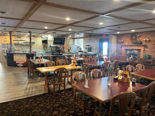 Restorāns, Gamble Farm Inn and Suites in Garden View (PA)
