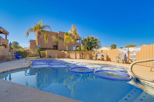 Golf, Hike and Bike Townhome in Fountain Hills! in ฟาวเท่นฮิลล์