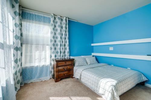 Spacious Woodbridge Home Near Leesylvania Park! Spacious Woodbridge Home Near Leesylvania Park!