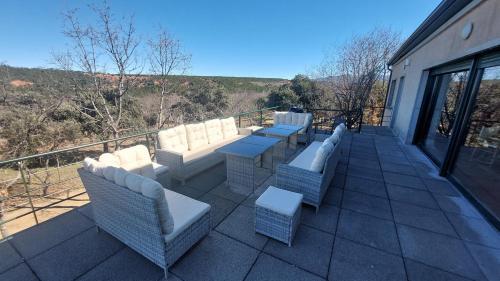 Balkons/terase, La Lumbre: encanto con piscina todo el año (La Lumbre: encanto con piscina todo el ano) in Castillejo de Mesleón