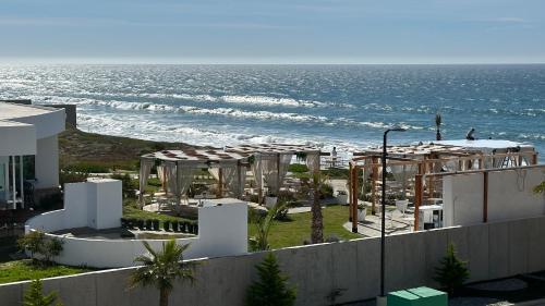 Luxury, Ocean View, Pool, Jacuzzi, Valle de Guadalupe, Los Portales De Garcia, Splash, Encanto Restaurants, Surf Breaks in Primo Tapia, Rosarito