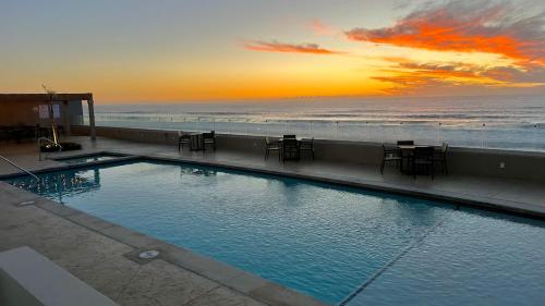 Luxury, Ocean View, Pool, Jacuzzi, Valle de Guadalupe, Los Portales De Garcia, Splash, Encanto Restaurants, Surf Breaks in Primo Tapia, Rosarito