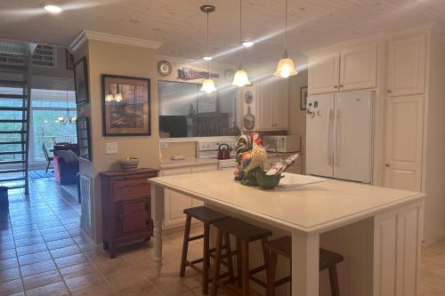 Daisys Enchanted Cottage in Gatlinburg, USA