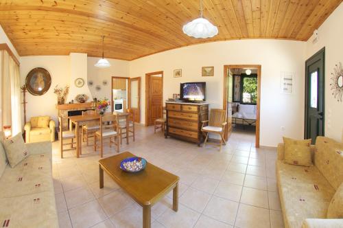 Avvisania Villa - main image