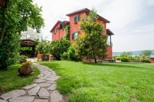 外部景觀, 拉費那斯特蘇爾拉格住宿加早餐旅館 (La Finestra sul Lago) in 隆齊里奧內
