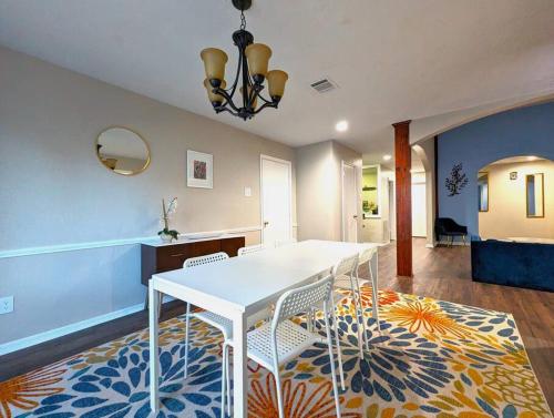 Quiet, Spacious, Pet-Friendly, Humble (zdjęcie 8)