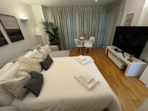 Luxury Apartment in Canary Wharf, London