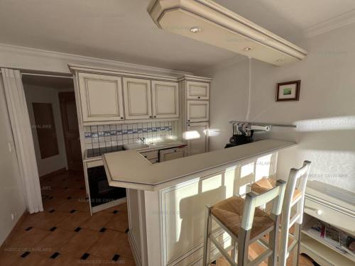 Apartment image 7