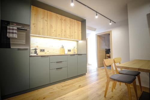 設施, WOLF Apartments - Panorama Mountain Retreat in Tirol in 布倫納山口格里斯
