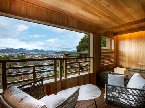 Deluxe Room with Tatami Area and Open-Air Bath D - Non-Smoking