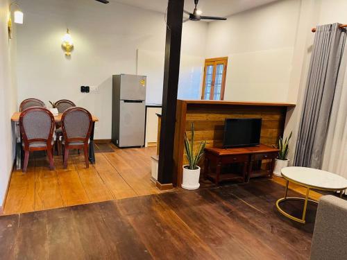 Roya Khmer House - image 4