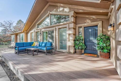 Briarhaven Forest BBQ & Patio & Fast WiFi in Woodmoor (CO)