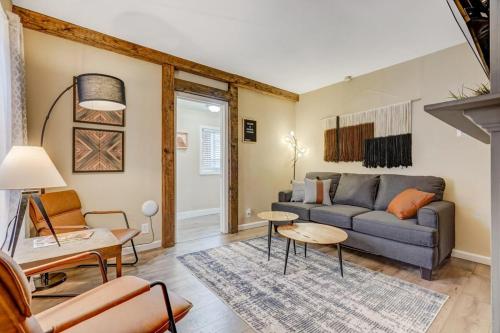Colorado Craft House - Downtown Workspace Retreat in Colorado Springs, USA