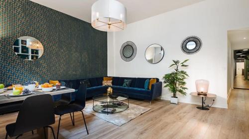Panthéon Modern and exclusive 3BD - image 11
