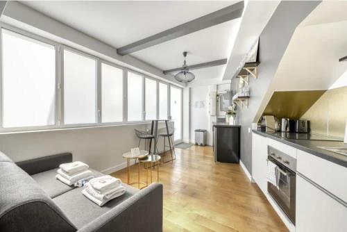 Montmartre Cozy and bright 1BD with terrace - main image