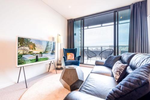 Contemporary 2-Bed Apartment Minutes to City in Zetland