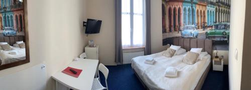 Hotel Bella - image 4