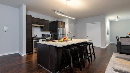 Downtown Dallas CozySuites with gym #5 in Dallas, USA
