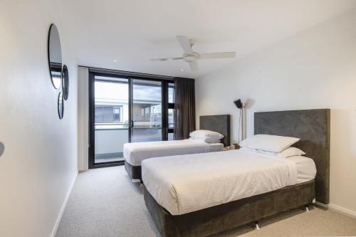 2-Bedroom Apartment in the Heart of Batemans Bay