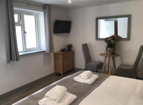 Hunters Lodge, Barnstaple